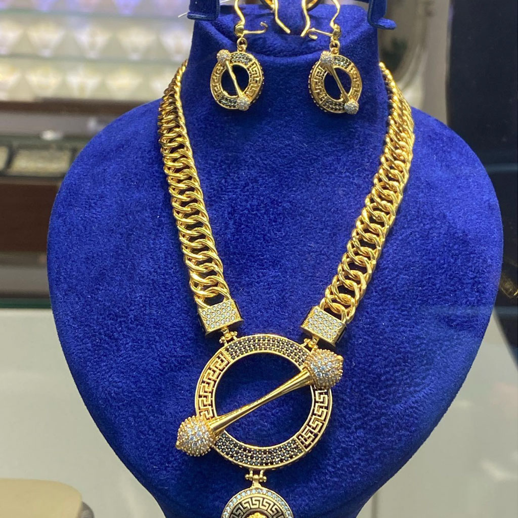 Instagram, Goldschmuck